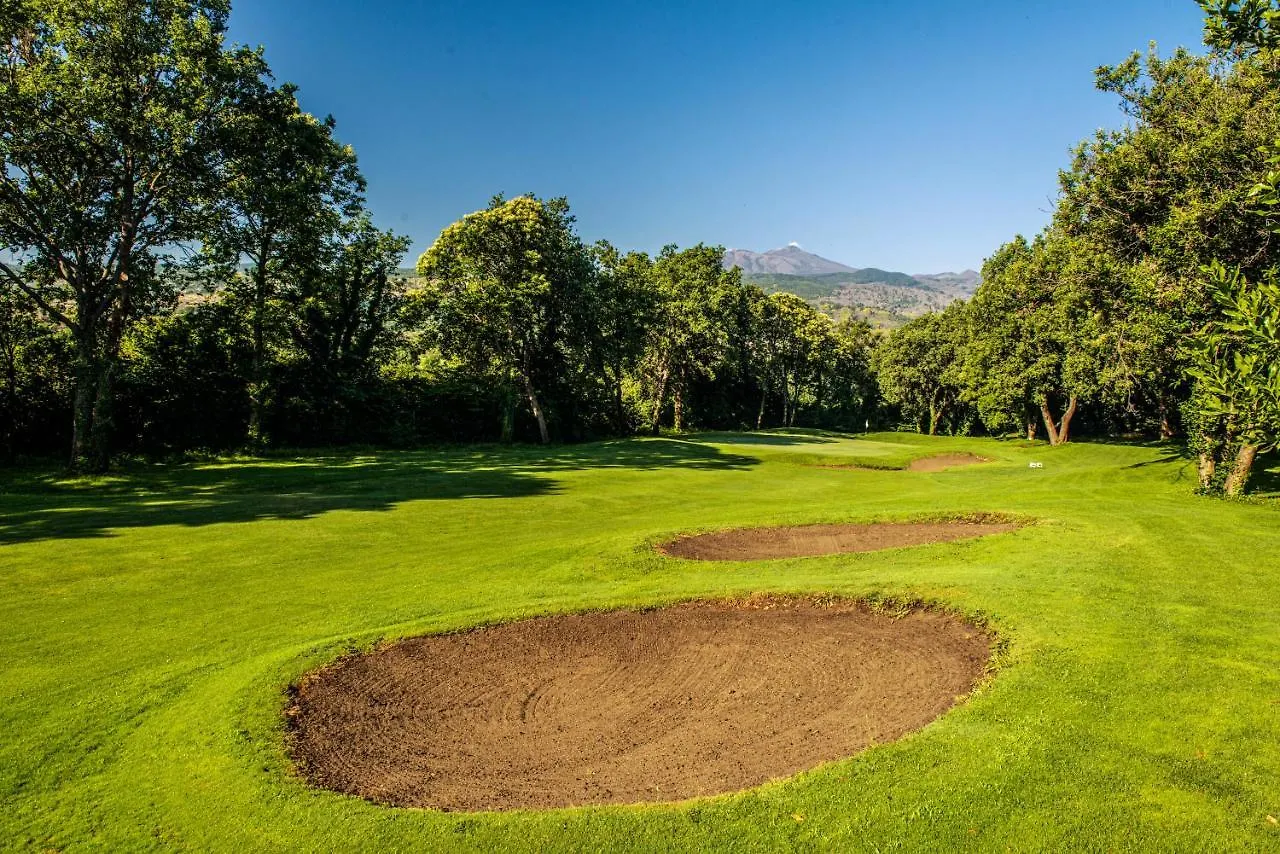 Hotel Picciolo Etna Golf Resort & Spa, Curio Collection By Hilton Castiglione De Sicilia