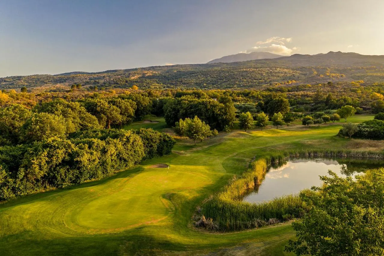 Hotel Picciolo Etna Golf Resort & Spa, Curio Collection By Hilton Castiglione De Sicilia