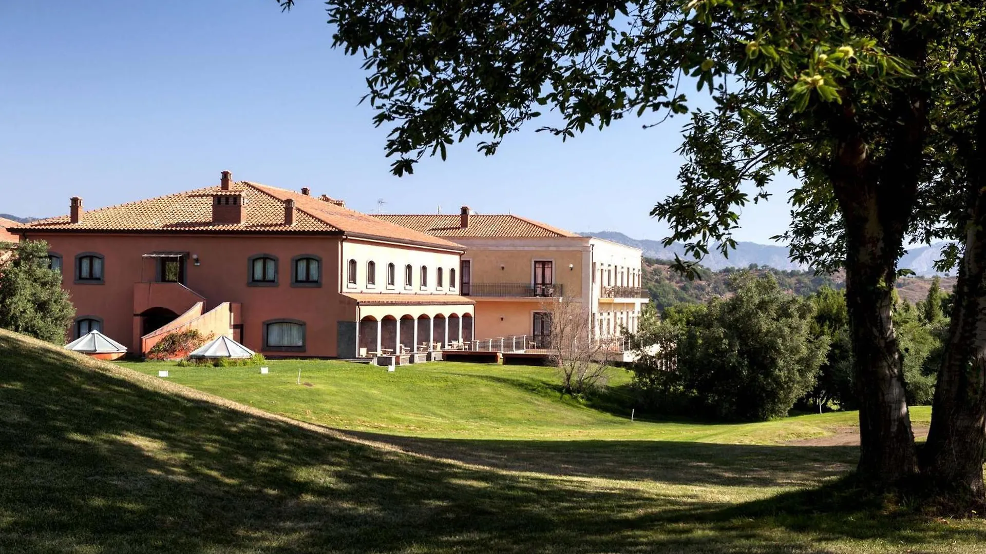 Picciolo Etna Golf Resort & Spa, Curio Collection By Hilton Castiglione De Sicilia