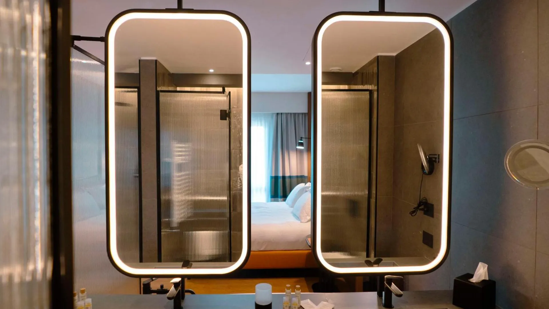 ***** Hotel Picciolo Etna Golf Resort & Spa, Curio Collection By Hilton Castiglione De Sicilia Italië