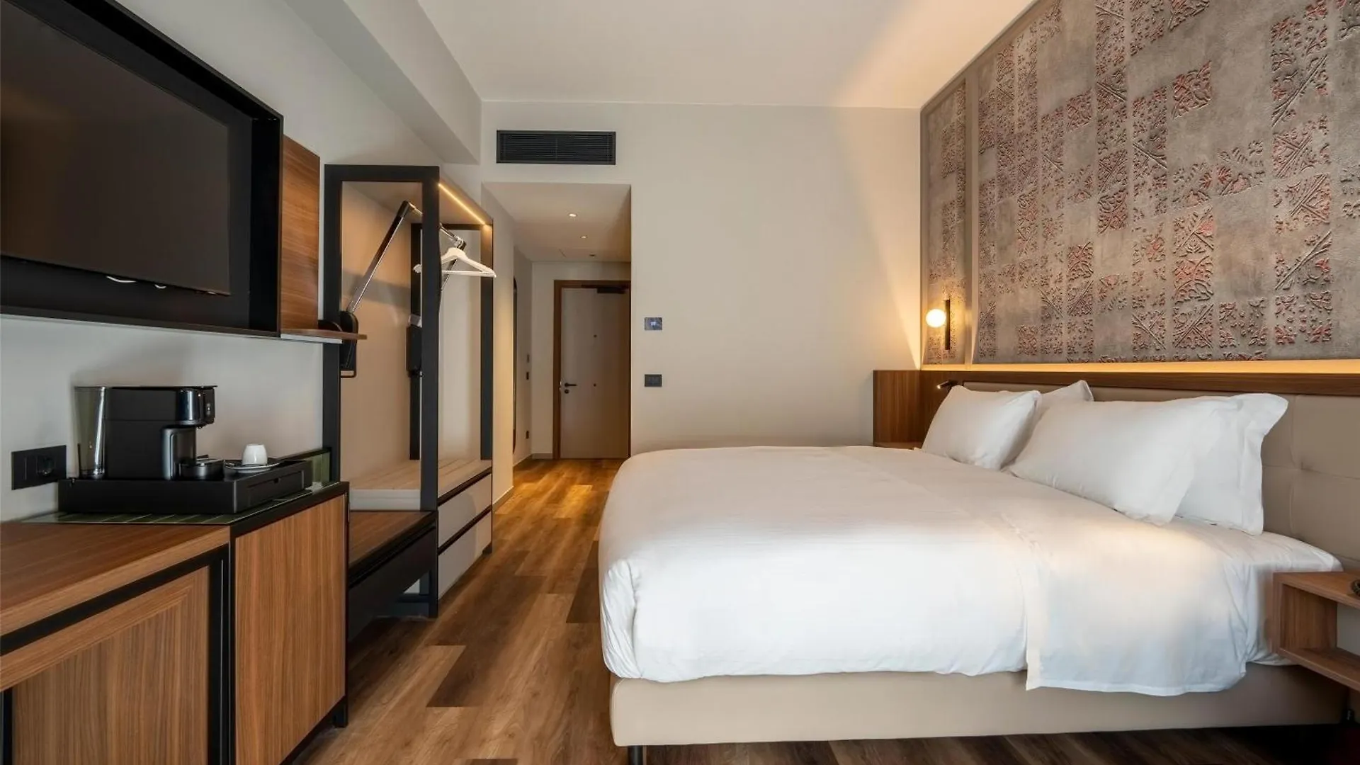 ***** Hotel Picciolo Etna Golf Resort & Spa, Curio Collection By Hilton Castiglione De Sicilia Italië